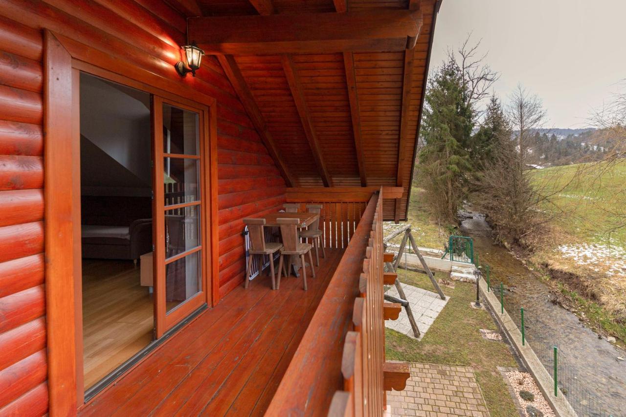 Apartma Metka Medvode Esterno foto